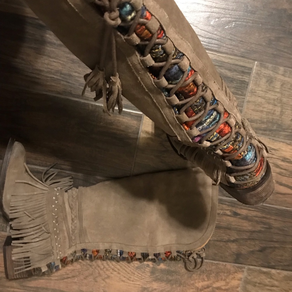 Naughty monkey boots